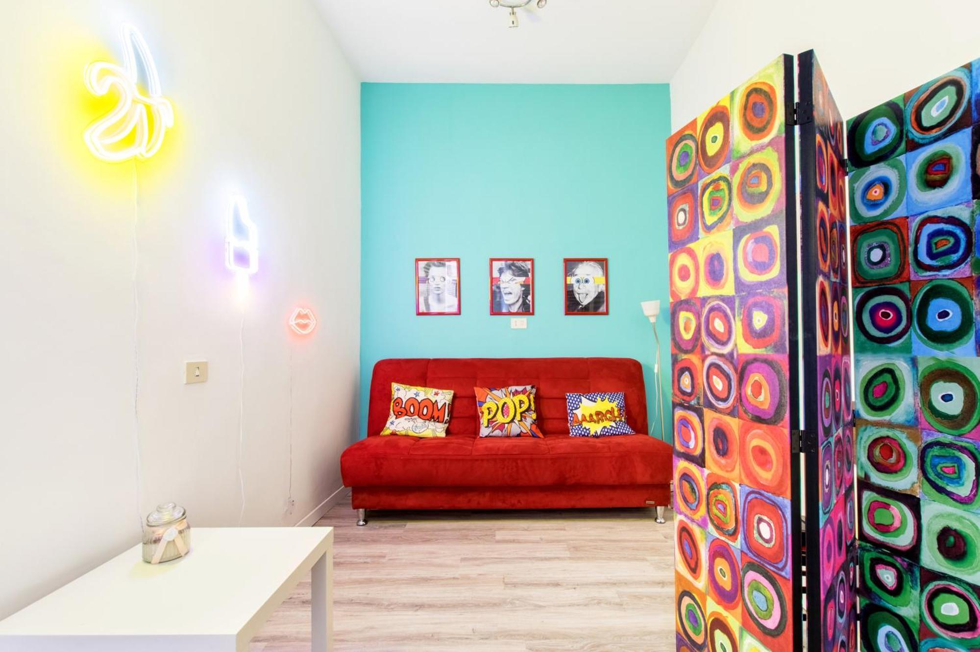 Apartment Pop House Rom